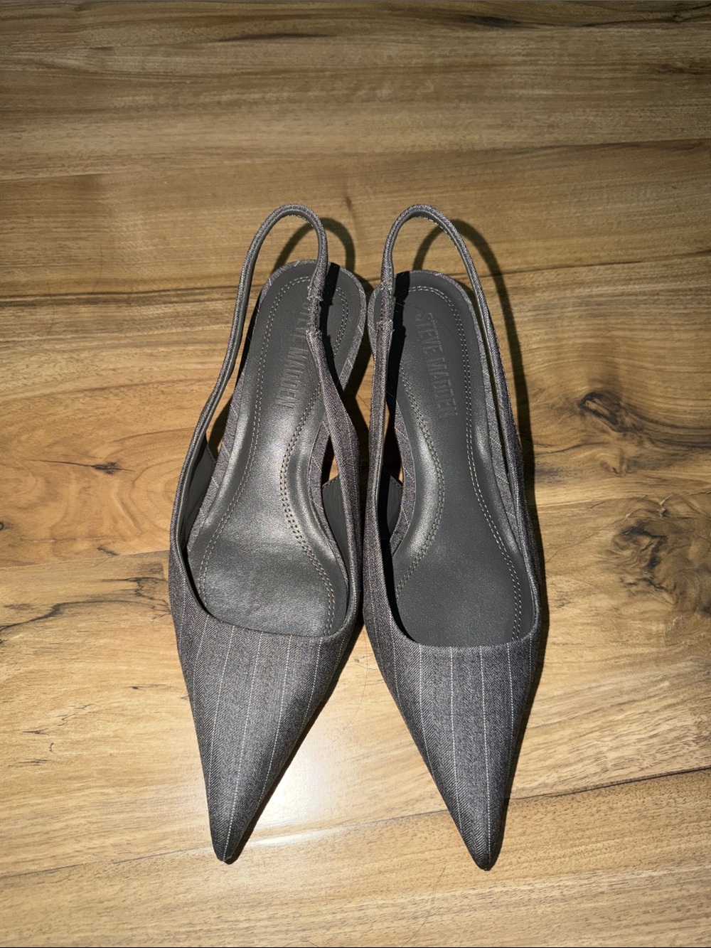 Steve Madden Pointed Toe Slingback Pumps in Charcoal Gray